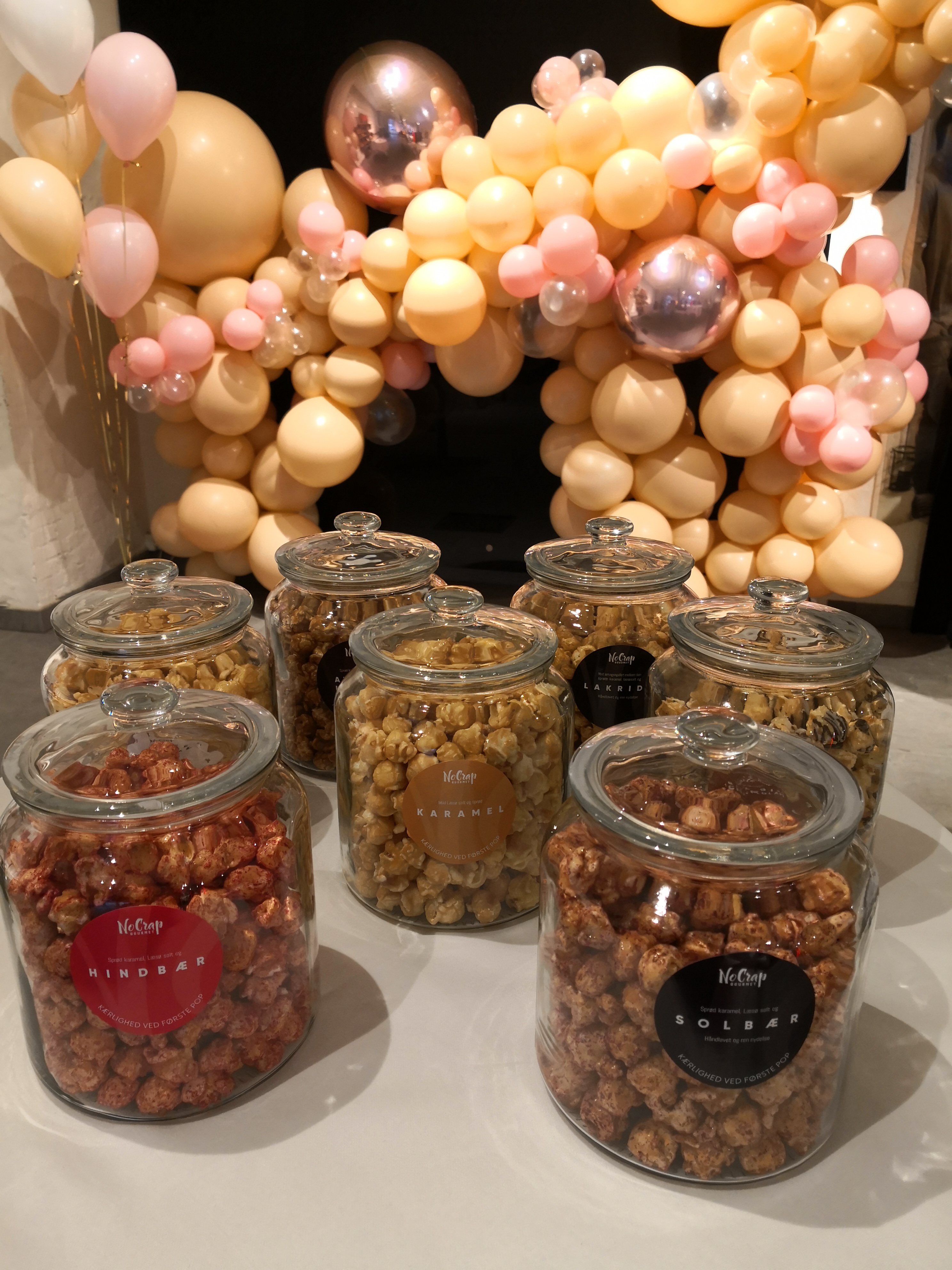 Stor Eksklusiv Popcorn Buffet m. 5 varianter gourment popcorn inkl. glaskrukker - Billede 5
